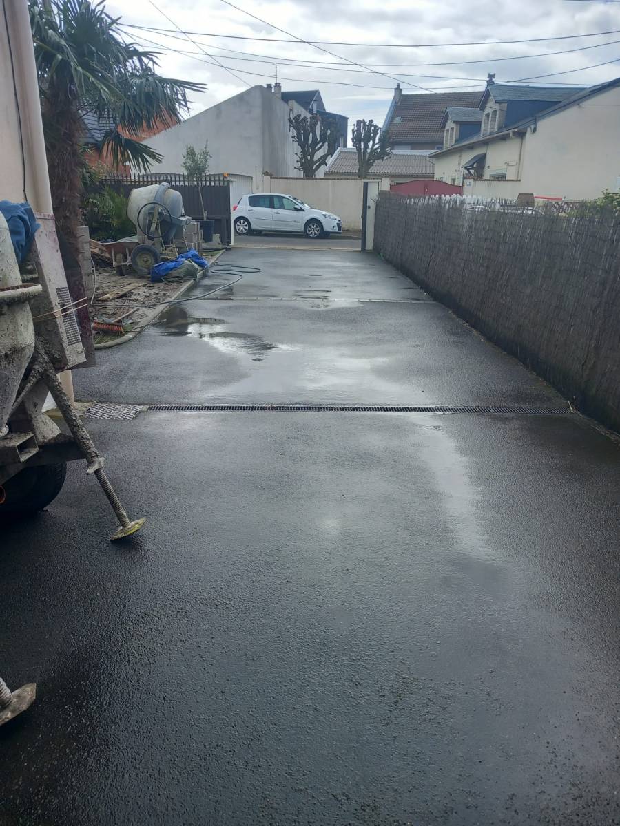 Entrée de parking rénovée au Havre